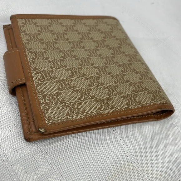 Celine Macadam Compact Wallet Beige Blason Leather Bifold Triomphe Snap - Picture 5 of 17